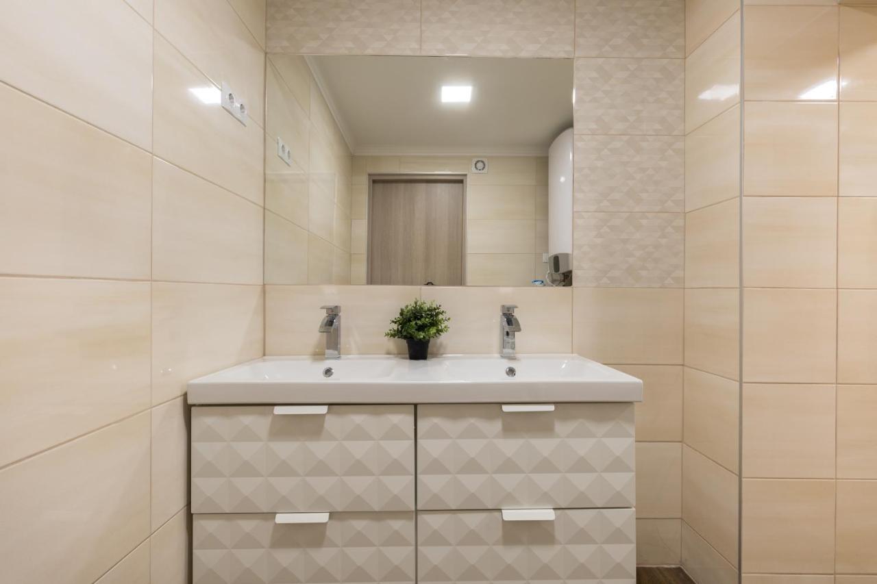 B17 Bajcsy Apartment Budapest Bagian luar foto